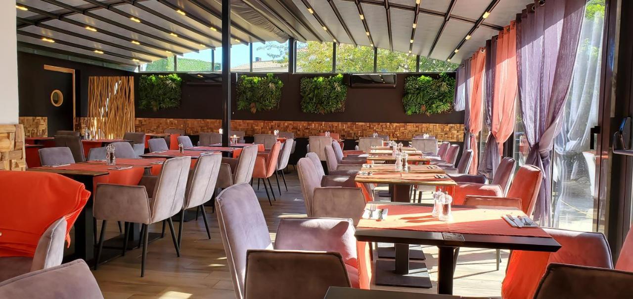 Hôtel Restaurant Atrachjata Adonis Aléria Esterno foto
