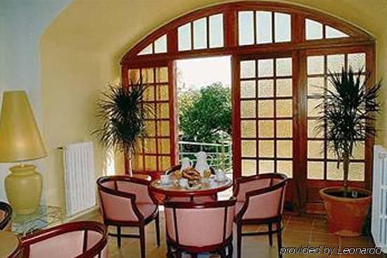 Hôtel Restaurant Atrachjata Adonis Aléria Ristorante foto